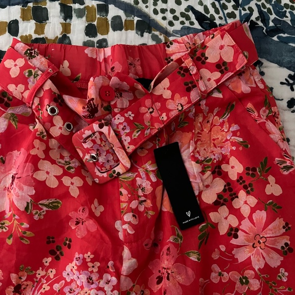 A Chance For Love Red Floral Print Belted Shorts - Picture 4 of 5